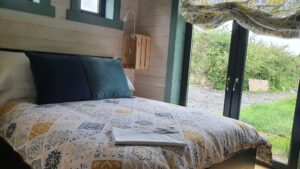 Double bedroom - Orchid lodge